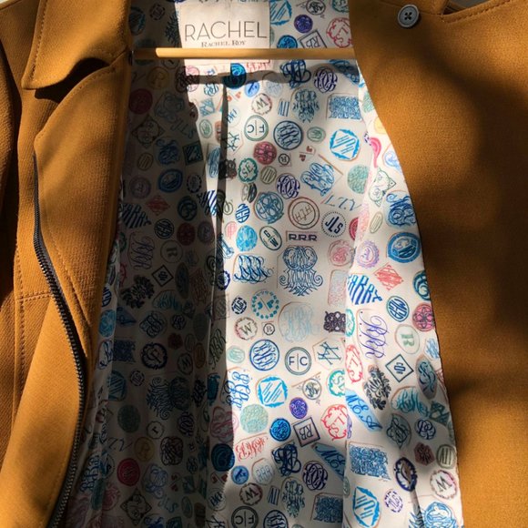 Rachel Roy Tan Coat With Notch Collar And Stylish Front Zip Closure, Size Small - Picture 3 of 9